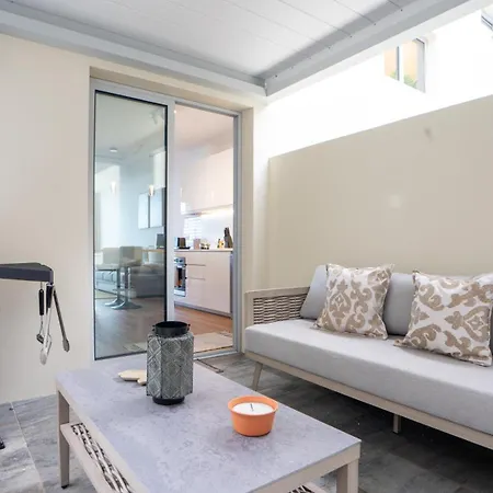 Casanova By Lovelystay Santa Cruz (Madeira)